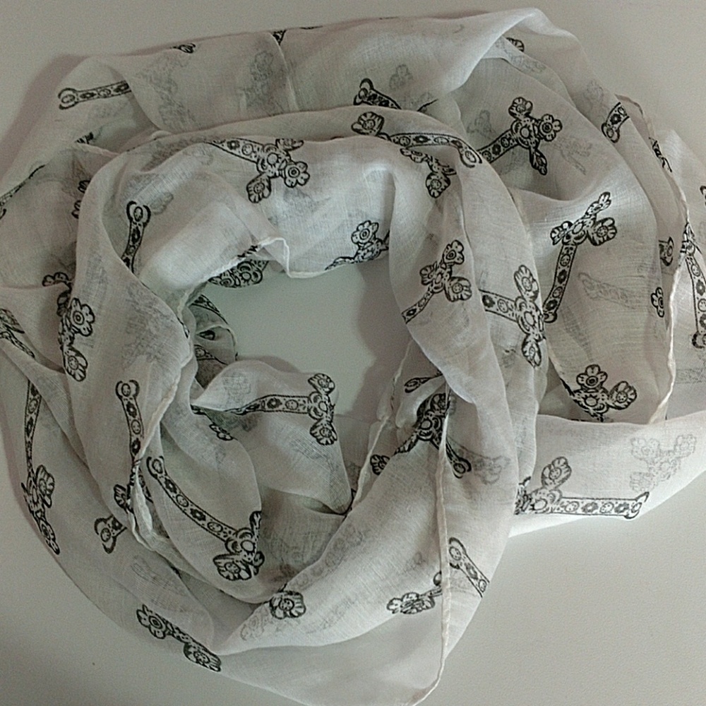NWOT Infinity Scarf White with Black Crosses